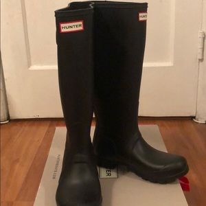 Hunter tall rain boots